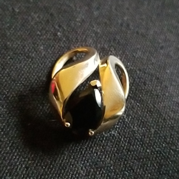 10K Gold Onyx Pendant - Picture 5 of 10